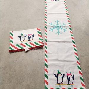 Festive Penguin Canvass Style Table Runners